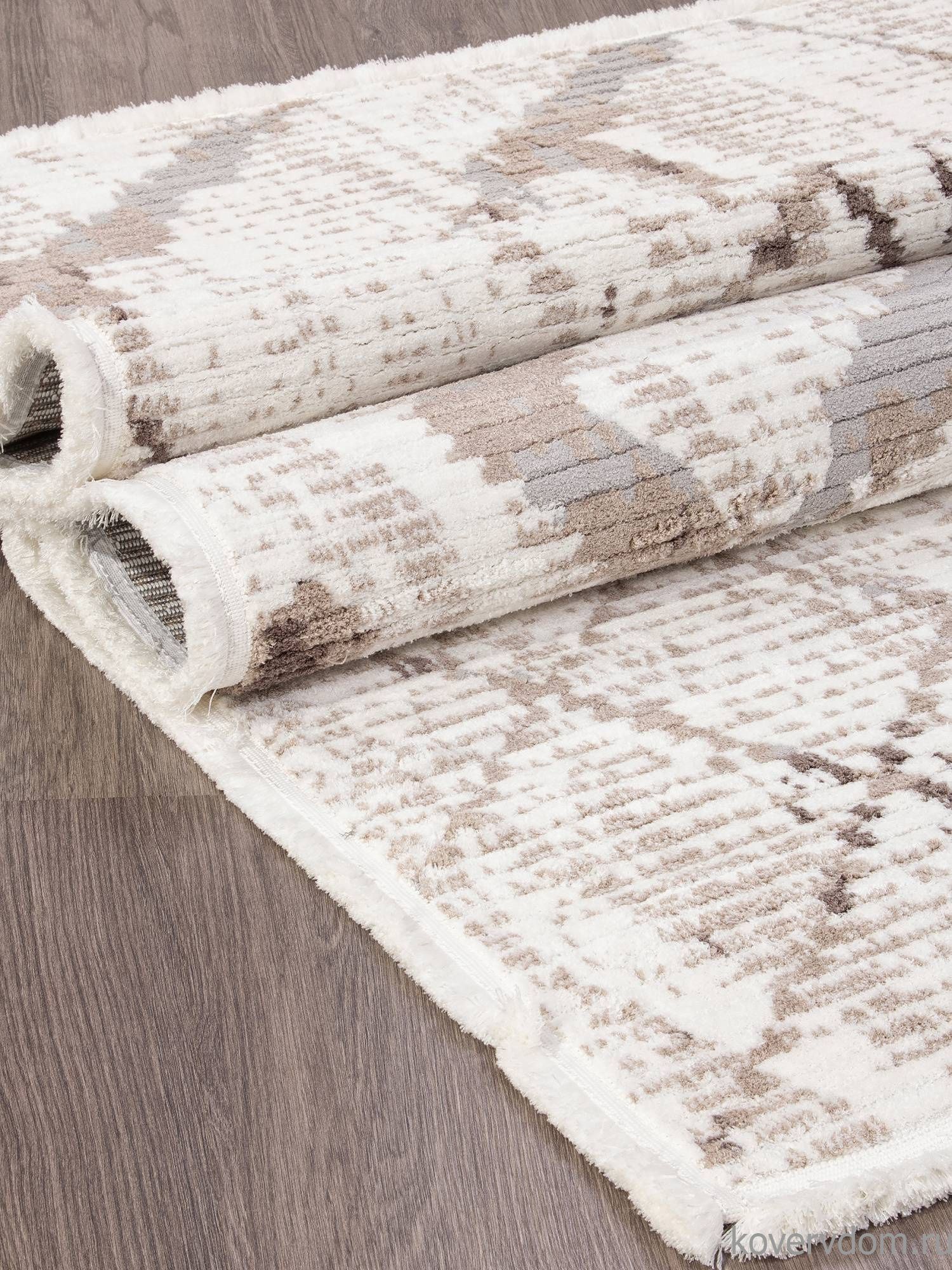 Ковер JOLI A959AF P.WHITE / L.BEIGE